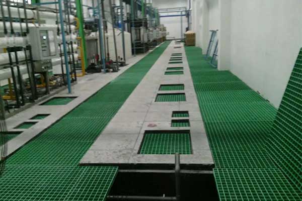 Chemical plant fiberglass grating use case