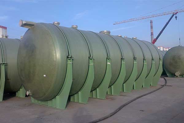 Mechanical winding process of FRP storage tank
